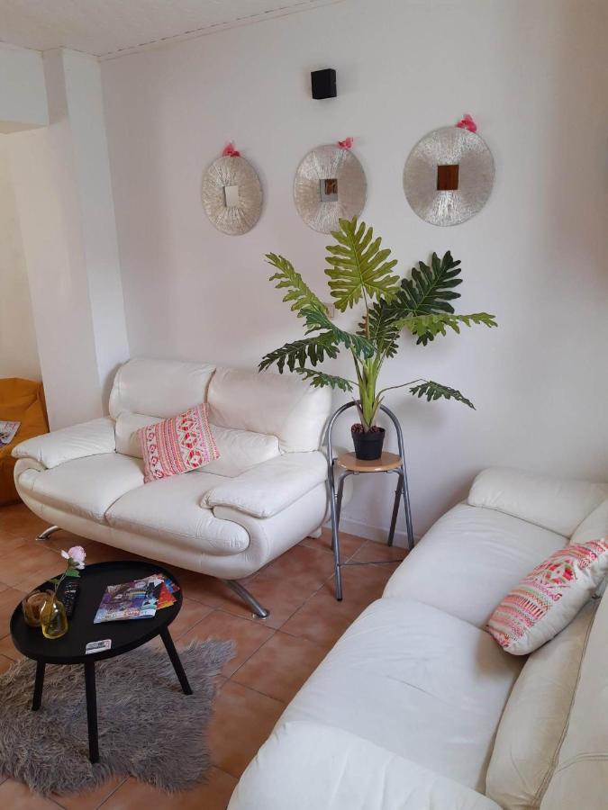Maison Avec Cour à 10min De Liège Apartamento Herstal